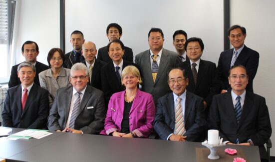 Japanische Krankenkassen-Manager zu Gast bei der BKK Pfalz / Delegation informiert sich über das deutsche Gesundheitssystem
