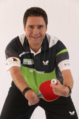 Tischtennis-Legende Jochen Wollmert übernimmt Patenschaft bei Jugend trainiert für Paralympics