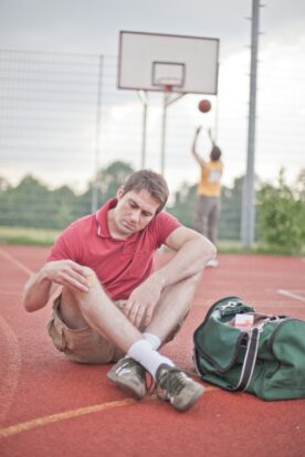 Schnell wieder fit: Sportverletzungen natürlich behandeln
