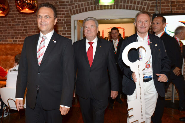 Mit den besten Wünschen des Bundespräsidenten100 Tage vor Rio: Bundespräsident Joachim Gauck wird die Deutsche Paralympische Mannschaft zu den Spielen nach Brasilien verabschieden