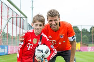 Thomas Müller ruft zu Spenden für organkranke Kinder aufWeltmeister vom FC Bayern ist Botschafter der Kinderhilfe Organtransplantation