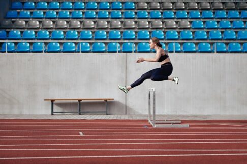 Viele junge Sportlerinnen leiden unter Inkontinenz – das müsste nicht sein