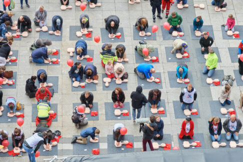 Einladung zum Wiederbelebungstraining  „KIDS SAVE LIVES“ am Dienstag, 3. Dezember 2019, in Hamburg