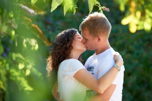 BKK Pfalz unterstützt Paare bei der Familienplanung