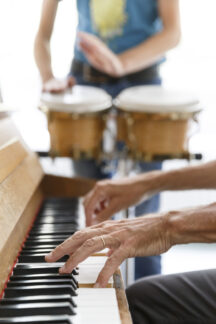 Nach der Pandemie: Musiktherapie an Musikschulen fördert die seelische Gesundheit von Kindern und Jugendlichen, Prävention braucht mehr Angebote