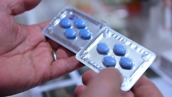 Viagra ohne Rezept – und nicht im Versand?