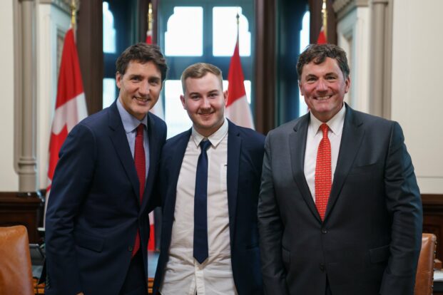 Kanadischer Minister trifft seinen deutschen Lebensretter