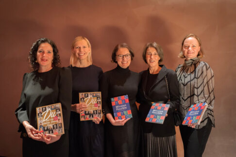Kooperation der „Mission Possible“-Autorinnen Dr. Susan Niemeyer und Cornelia Wanke mit dem Verein LebensHeldin e.V.Vier Frauen für Female Empowerment und eine bessere Versorgung von Frauen mit Brustkrebs