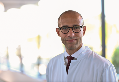 Klinikum Bielefeld: Prof. Dr. Maged Alnawaiseh neuer Chefarzt der Augenklinik