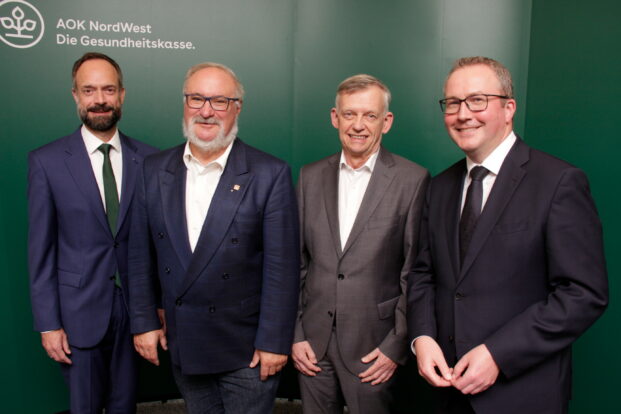Neu gewählter Verwaltungsrat der AOK NordWest: Johannes Heß und Lutz Schäffer bleiben an der Spitze / Selbstverwaltung will sich weiter einmischen