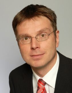Dr. Rainer Pfrommer übernimmt Geschäftsführung der Asklepios Fachkliniken