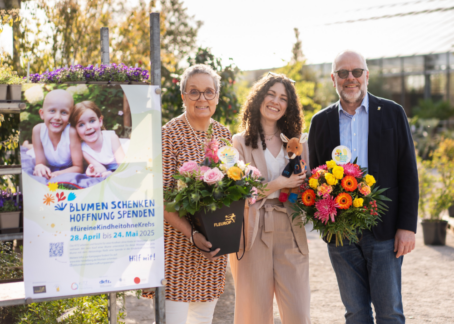 Mit Blumen krebskranken Kindern helfen
