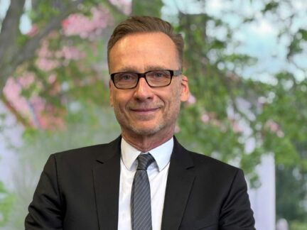 Neuer Chefarzt der Pneumologie am Klinikum Bielefeld: Dr. med. Klaus Henning Thomas übernimmt Leitung