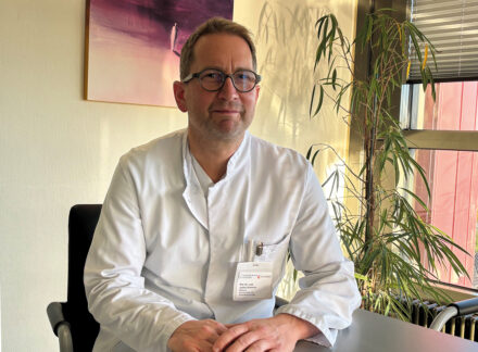Neuer Chefarzt der Gefäßchirurgie am Klinikum Bielefeld: Prof. Dr. med. Jochen Grommes übernimmt Leitung