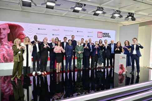 Happy heart, happy life: Dritter BILD-Herzgipfel rückt Prävention und Innovation in der Herzmedizin in den Fokus