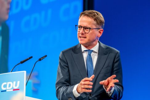 Neuer Gesundheitsminister muss Standort stärken und De-Industrialisierung verhindern
