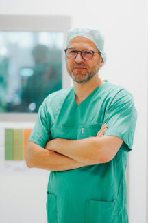 Bielefelder Viszeralchirurg an die Spitze der Niederrheinisch-Westfälischen Gesellschaft für Chirurgie gewählt / Univ.-Prof. Dr. med. Marcel Binnebösel übernimmt im kommenden Jahr die Präsidentschaft der Fachgesellschaft